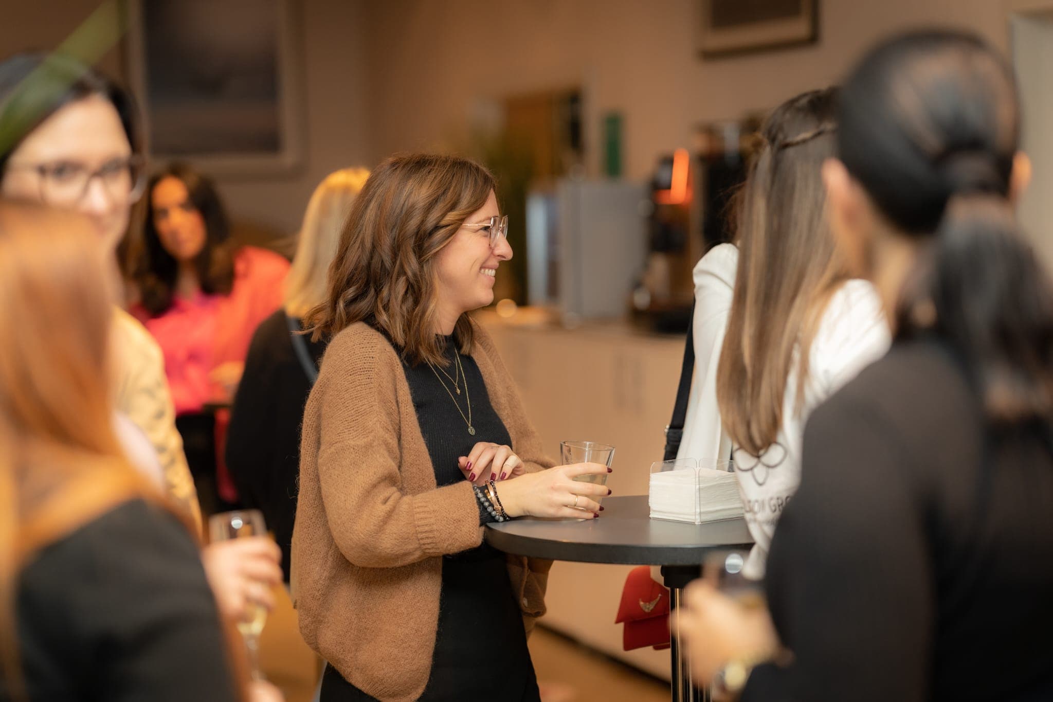 Audience captivée par les innovations esthétiques