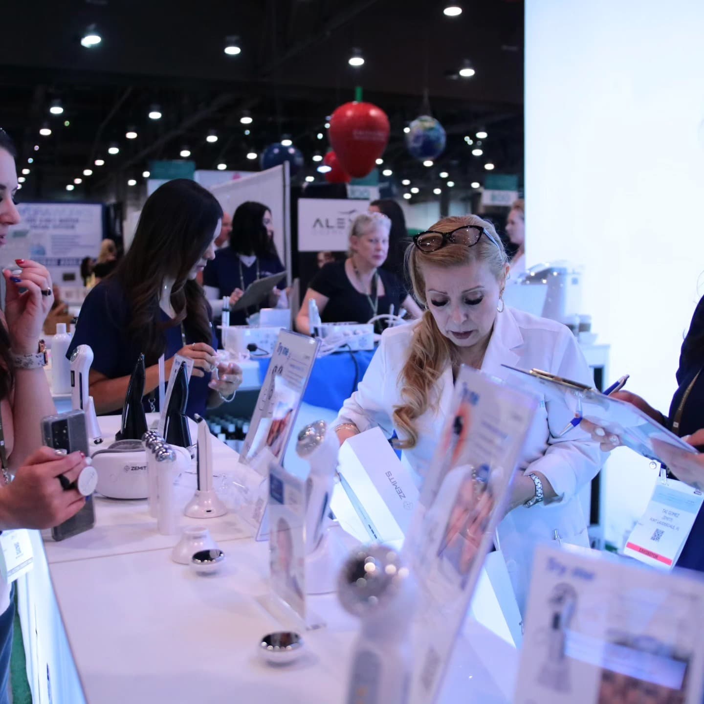 Stand ZEMITS en salon professionnel international